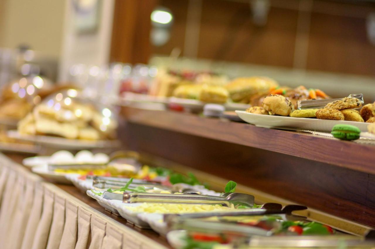 Somya Hotel Gebze Esterno foto